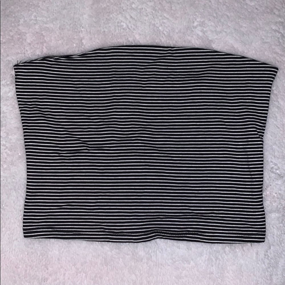 NAVY STRIPED TUBE TOP
